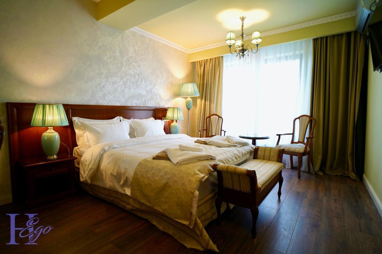 Hego (Adults Only) Hotel Hunedoara Buitenkant foto